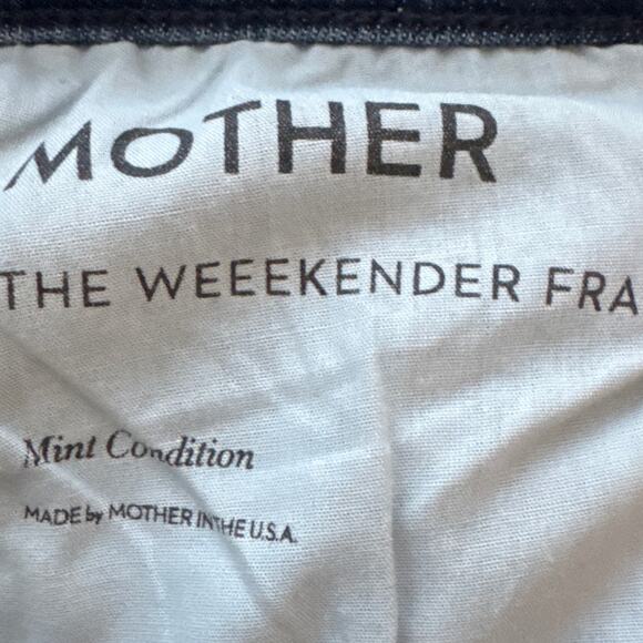 Mother The Weekender Fray Mint Condition Size 26 Designer Denim Dark Wash - Picture 11 of 11